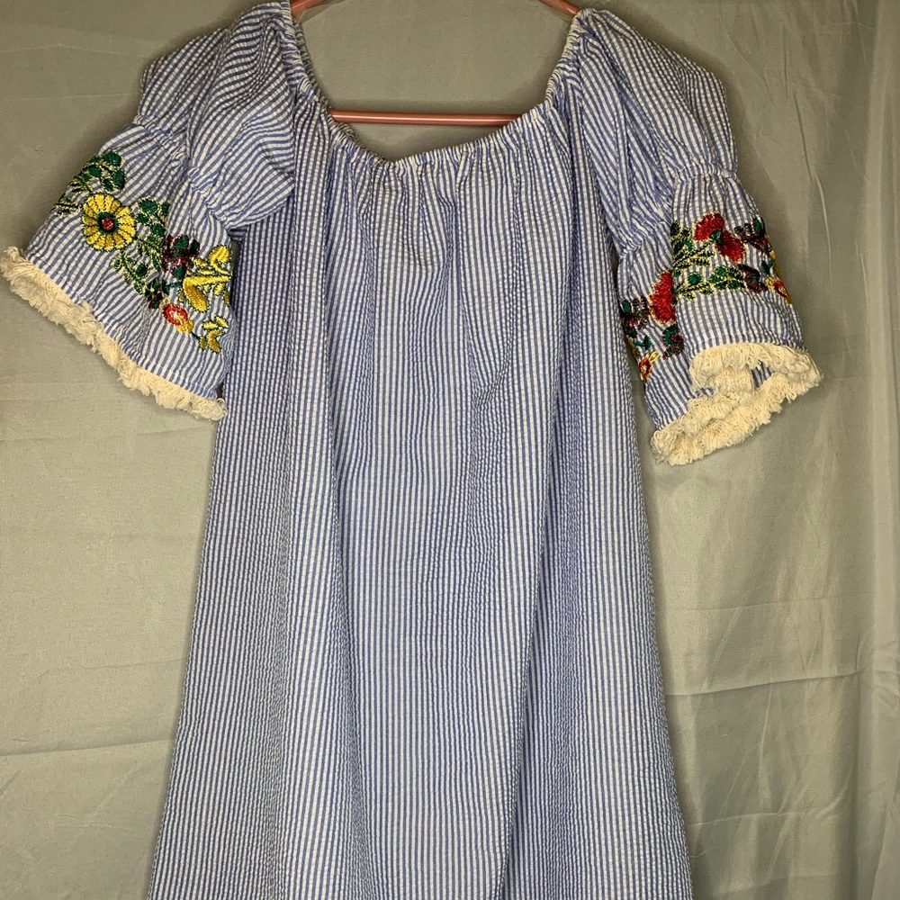 Off the shoulder dress!